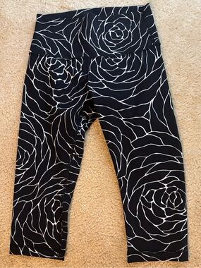 lululemon athletica Black Leggings with White Rose Line Print